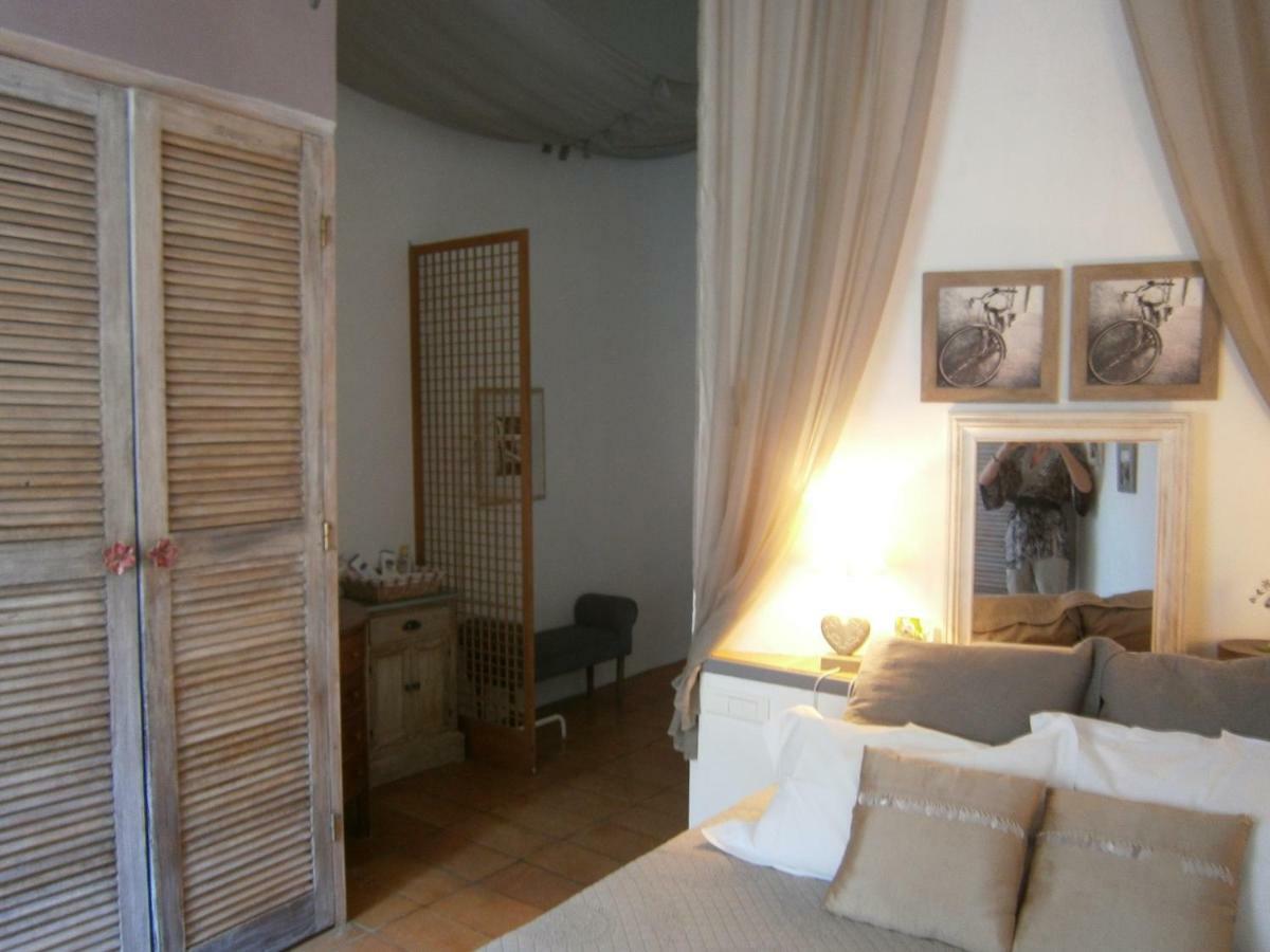 Les Aiguieres En Provence Bed & Breakfast Suze-la-Rousse Exterior foto