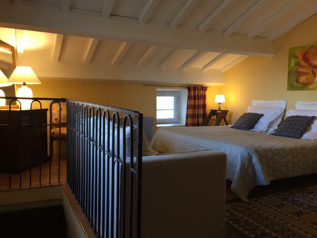 Les Aiguieres En Provence Bed & Breakfast Suze-la-Rousse Exterior foto